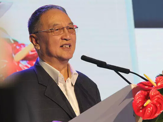 柳傳志:“互聯網+”被大大低估,向王健林馬云學