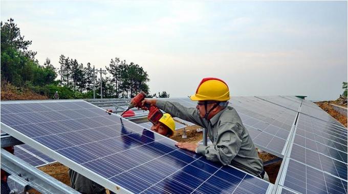 巴東118個(gè)村級光伏電站建設(shè)進(jìn)入沖刺階段