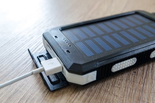 無(wú)線充電革命正悄悄萌芽 充電樁能否保其身？