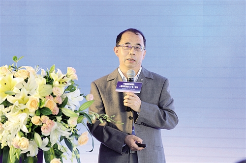 上海交通大學城市科學研究院院長劉士林：發展智慧城市應蹄疾步穩