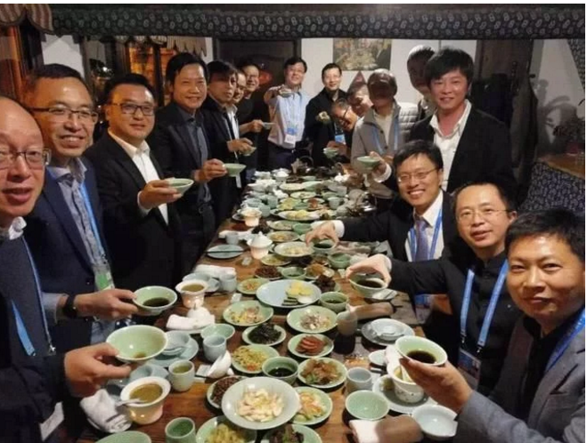 互聯網大佬的頂級飯局都吃啥？網友：看到了生態農業的明天！