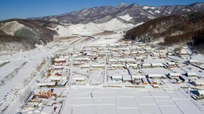 遼寧清原抽水蓄能電站（在建）  遼寧清原抽水蓄能電站是目前國內抽水蓄能行業(yè)第一大EPC項目，被列入新一輪東北振興139個重點項目。